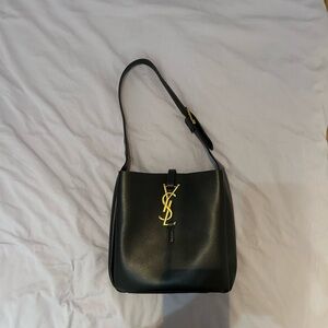 Black Leather Supple Shoulder Bag